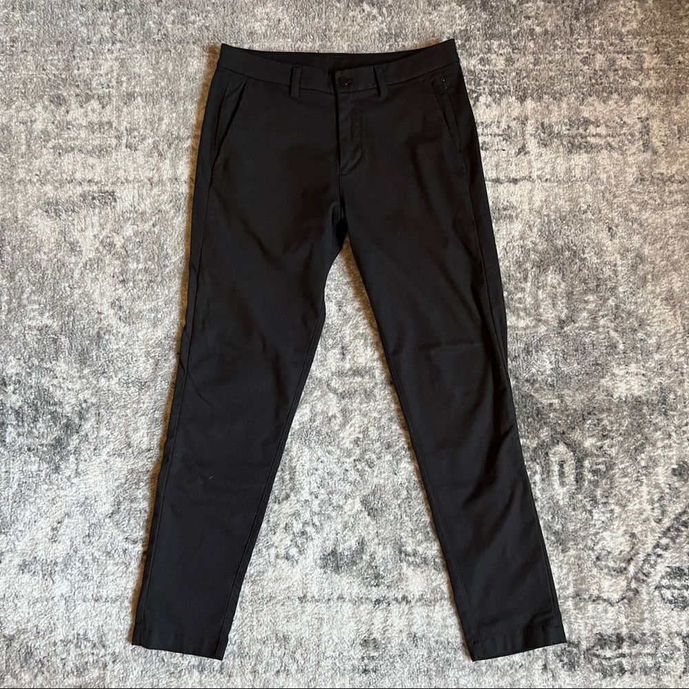 Lululemon Men’s Commission Slim 33 x 32 Charcoal Wool Blend